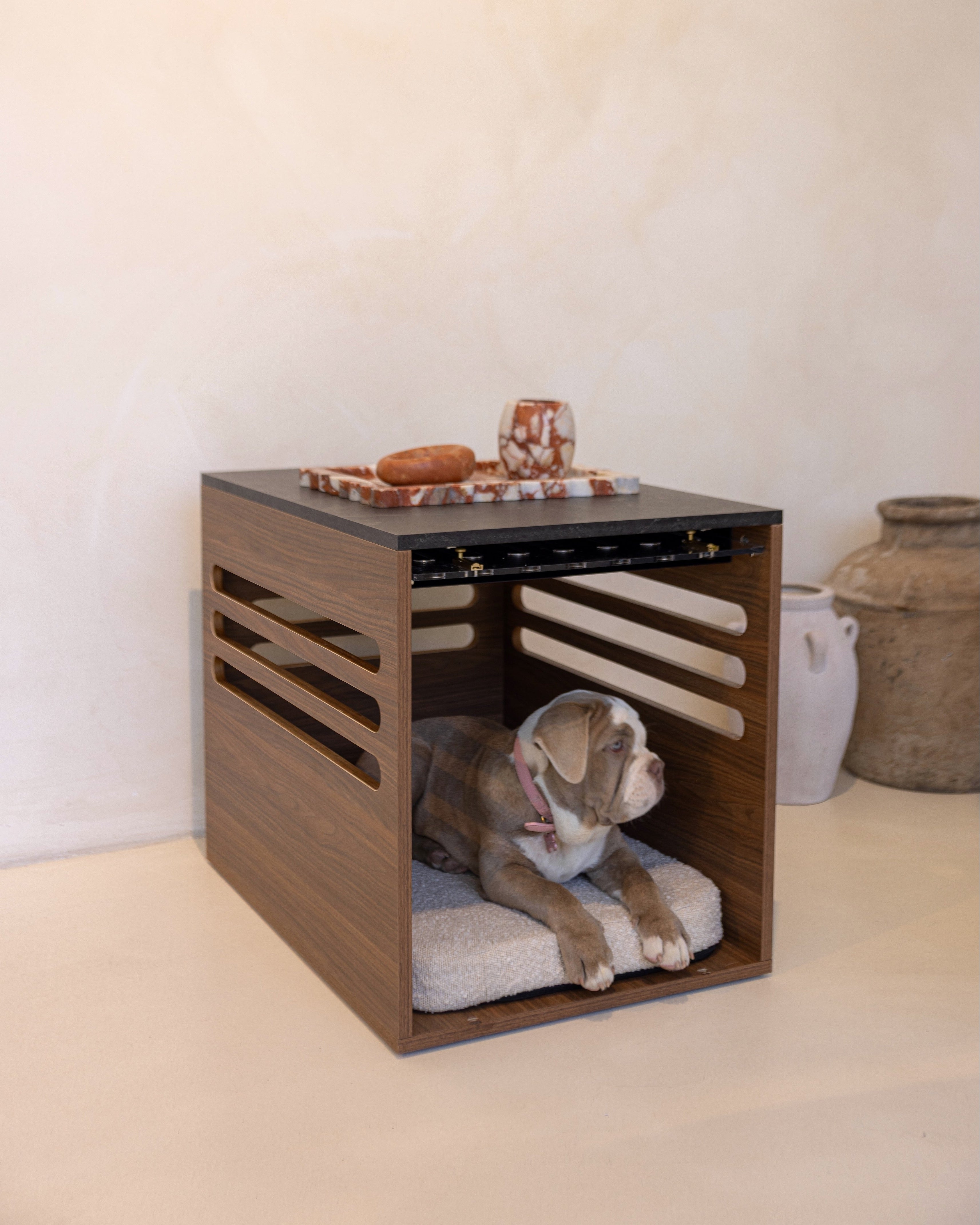 Side Table Crate Walnut / Black Mocha Marble-Style – Koozi Pets