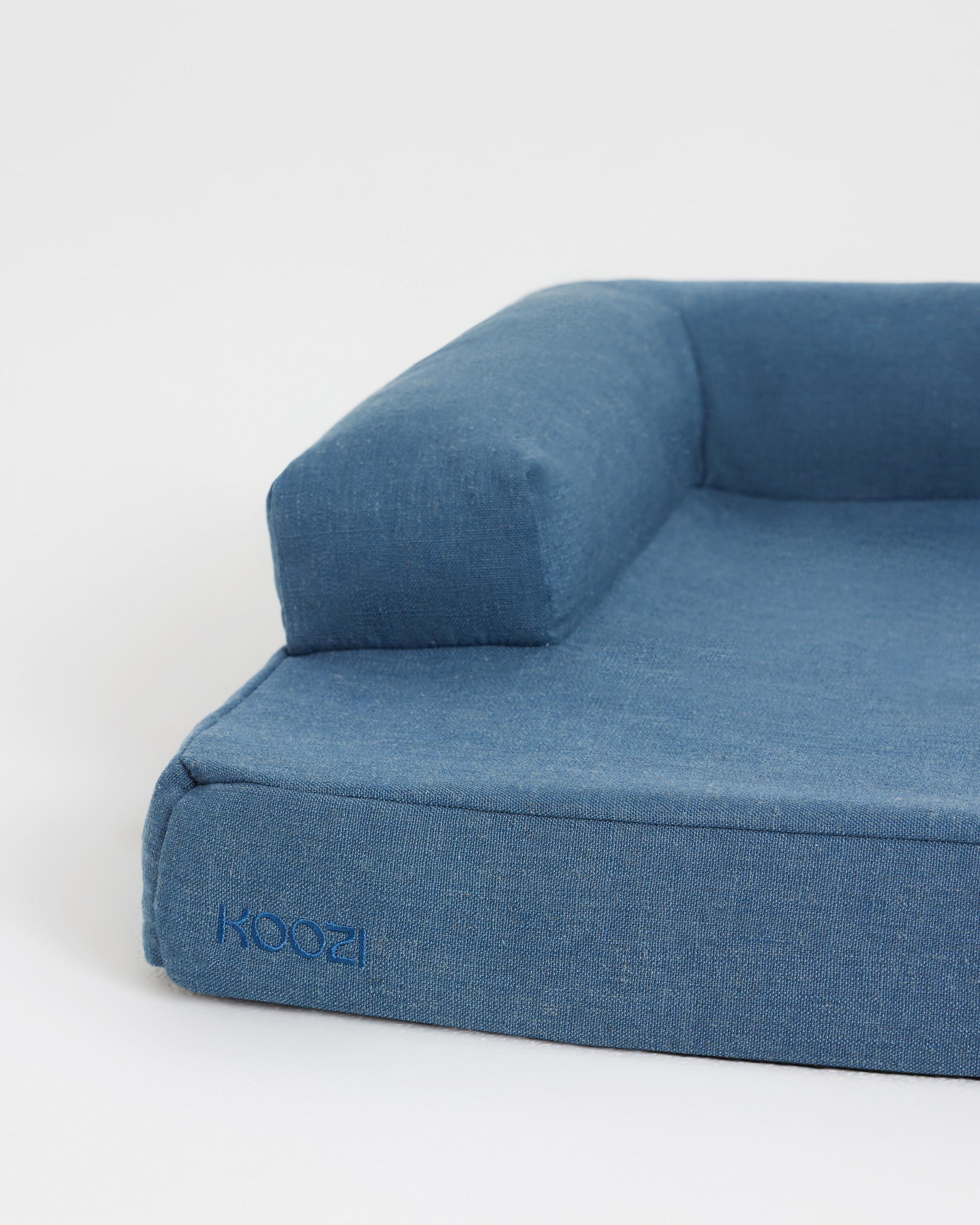 Cloud Dog Bed - Blue Linen